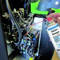 Skontaktuj się z osobami sprzątającymi