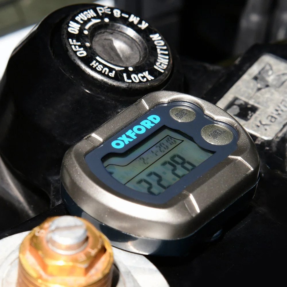 Horloge numérique moto résistante aux intempéries Oxford - OX562 - Pro  Detailing